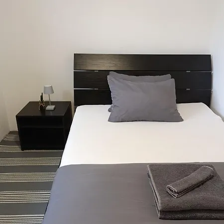 شقة Accessible For Four